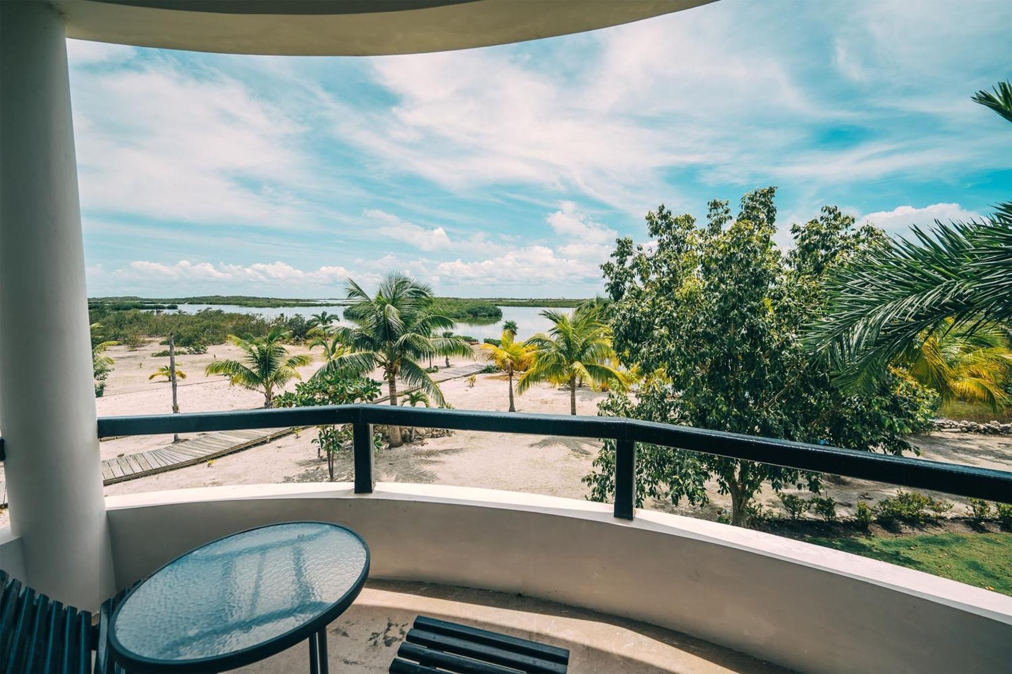 Brahma Blue Resort San Pedro  Zewnętrze zdjęcie